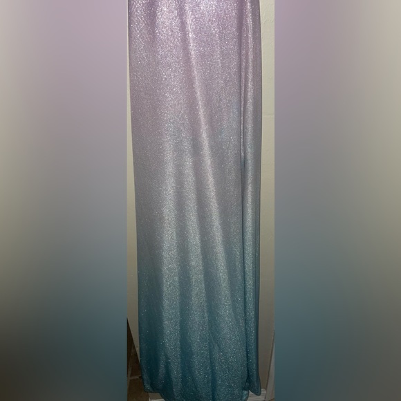 Beautiful Ombré Dress - Picture 6 of 9